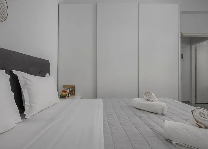 Willa Pine - Ng Sani