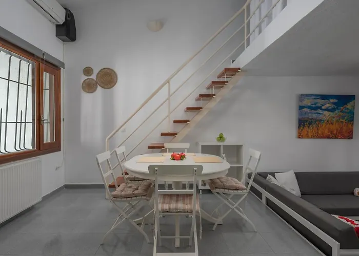 Pine - Ng Sani Sani (Chalkidiki)